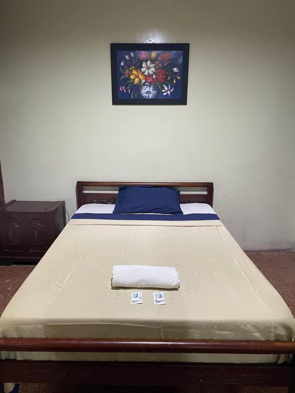 Hotel Andes Inn Гуаякуил Екстериор снимка